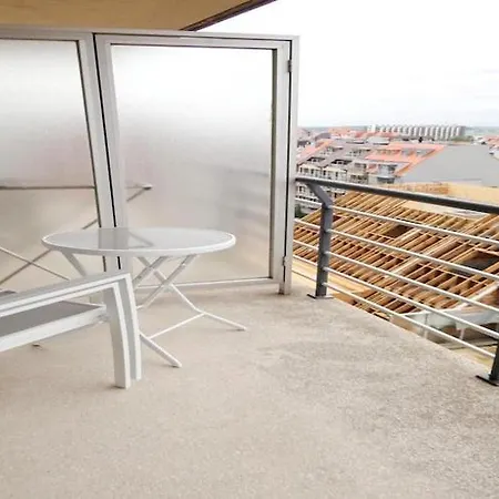 Horizon 0501 Located On The Sea ניופורט
