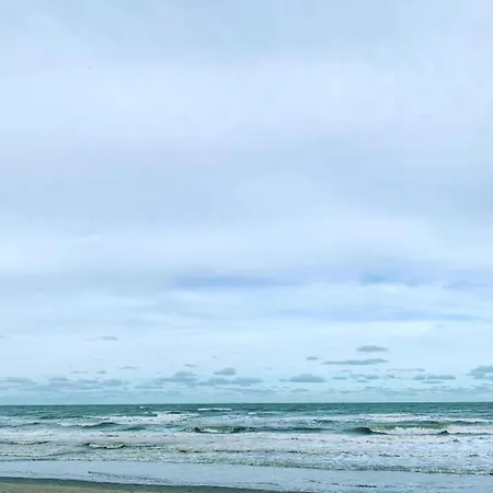 Horizon 0501 Located On The Sea ניופורט